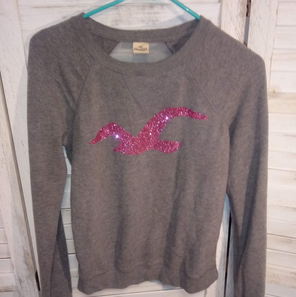 Grey pullover